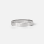 Front view of Flat Band / 3.5mm in Platinum