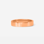 Front view of Flat Band / 4.5mm in 18k Rose Gold