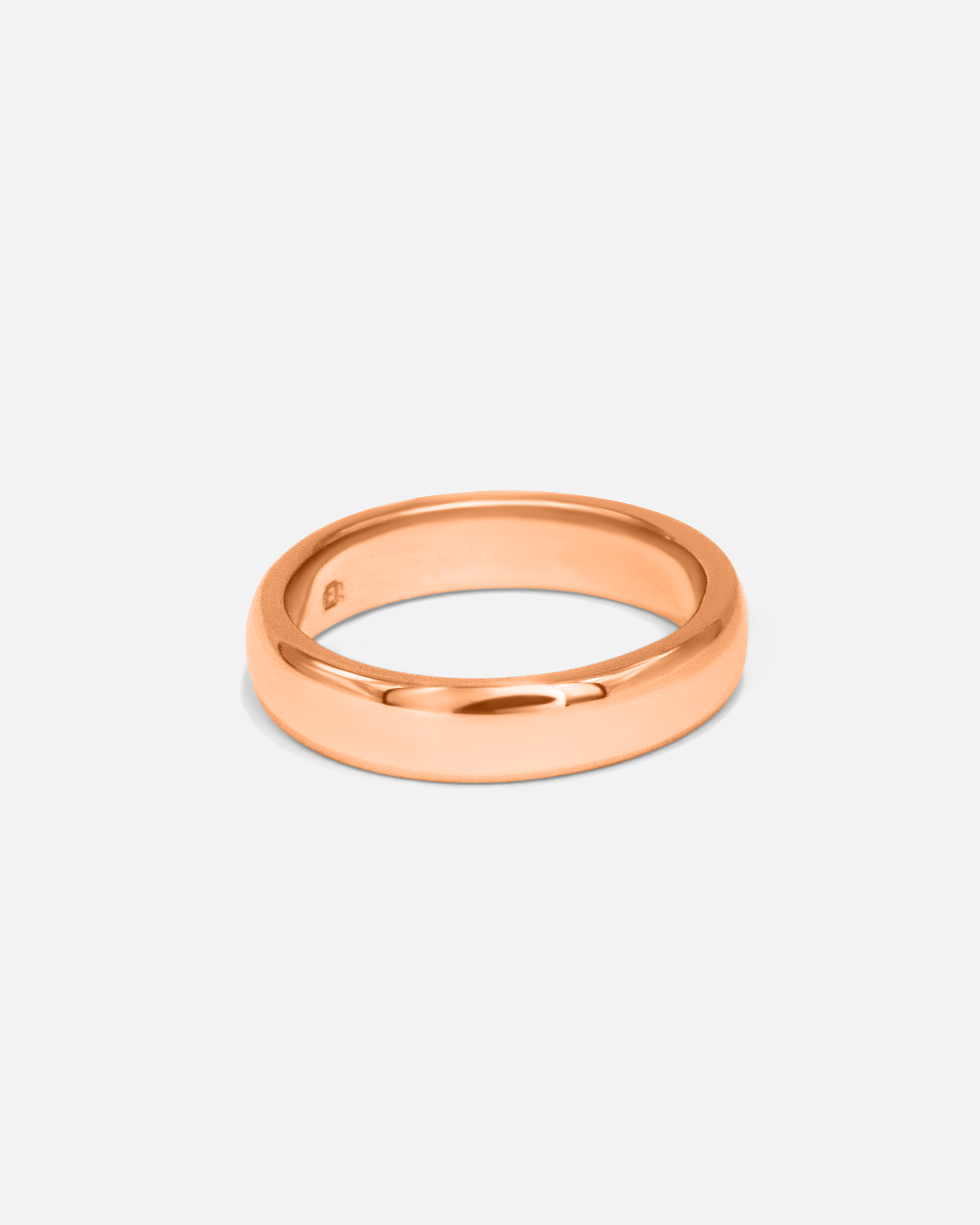 Side view of Dome Band / 4.5mm in 18k Rose Gold