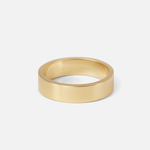 Side view of Flat Band / 5.5mm in 14k Yellow Gold