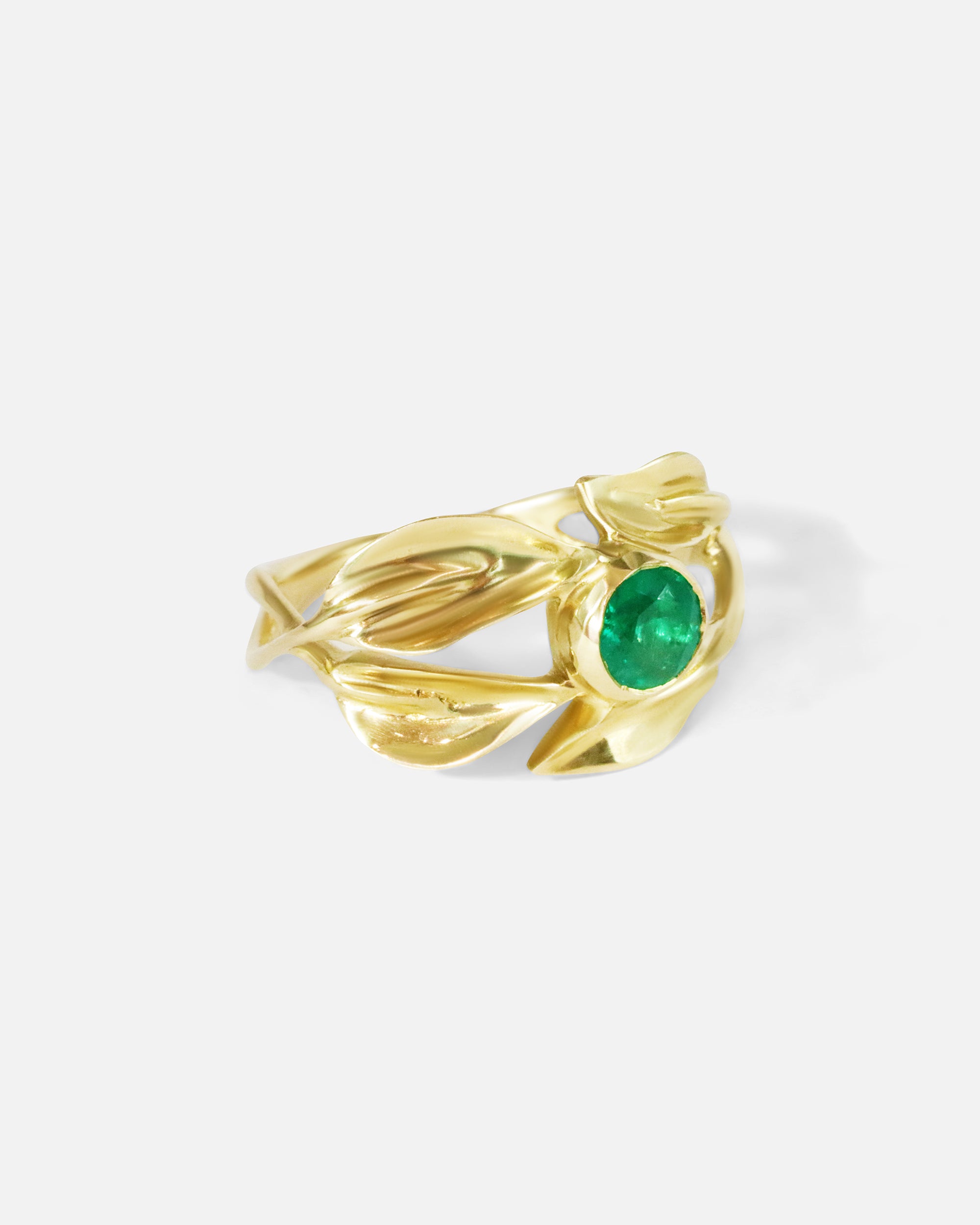 Side view of Willow / Emerald Ring