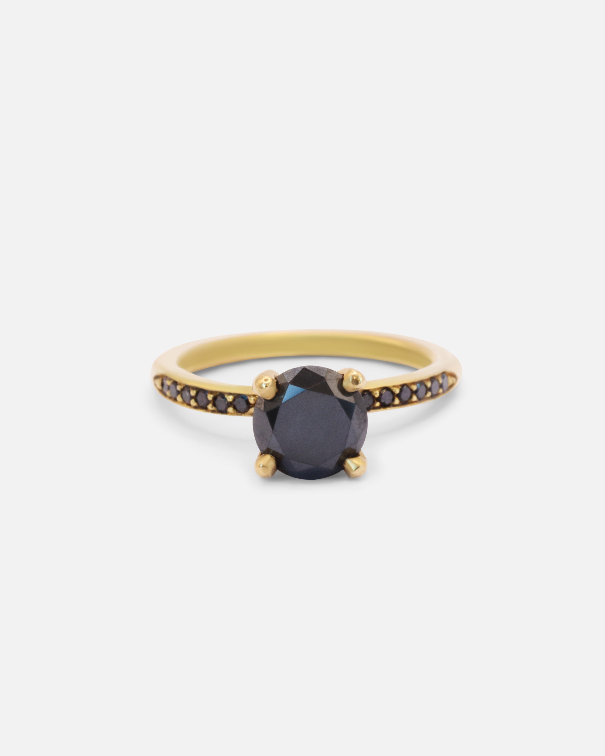 Front view of Imperatrix / Black Diamond Ring