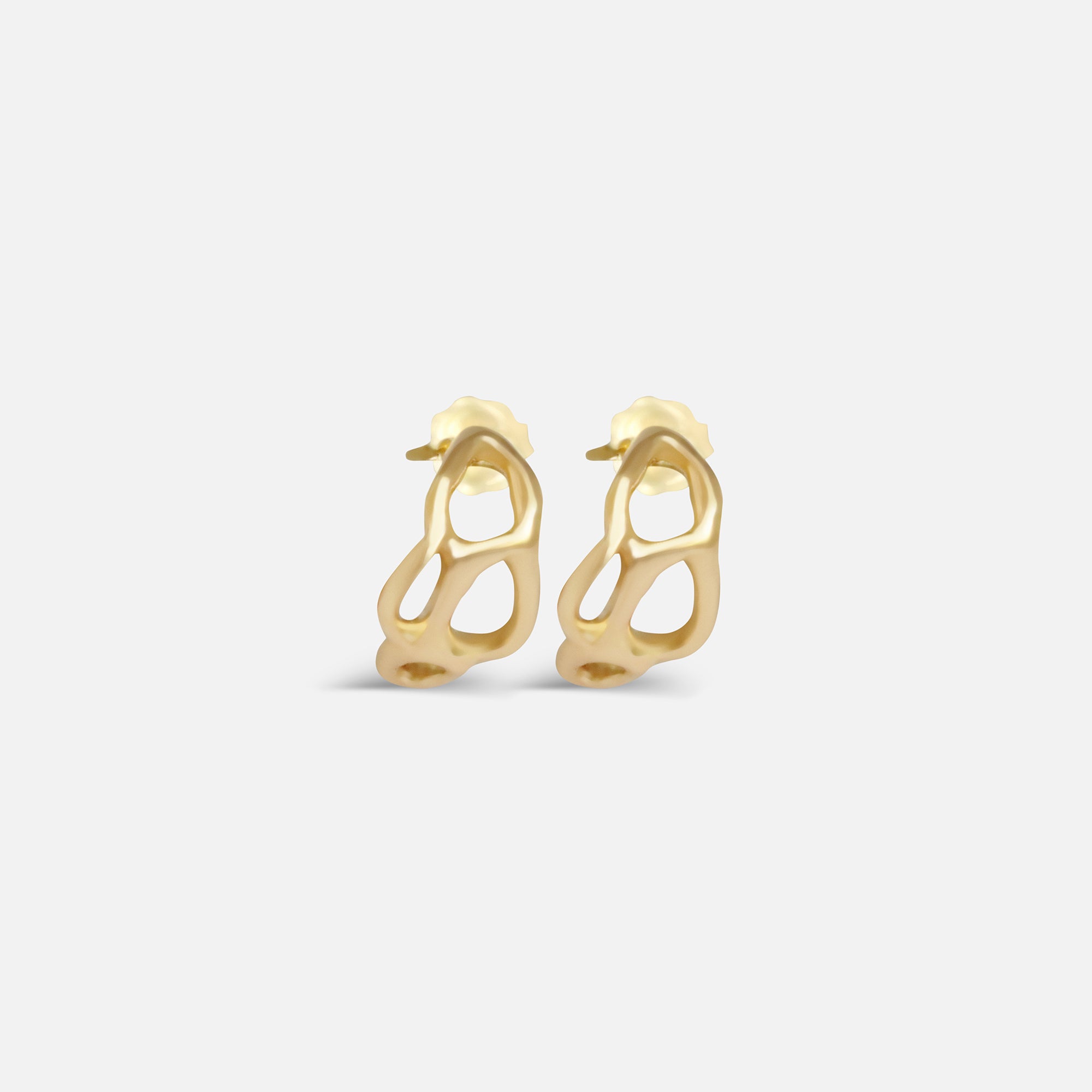 Front view of Reflections Hoops in 14k yellow gold