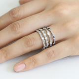 Melee 32 / White Diamond Ring By Hiroyo